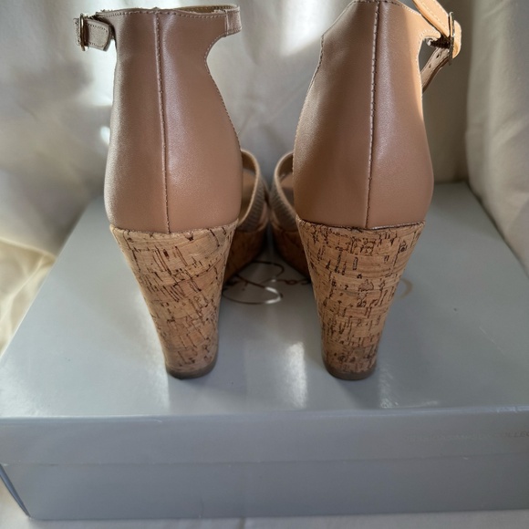 Material Girl MMG Bretta Wedge Women's SIZE 6 - Picture 4 of 8